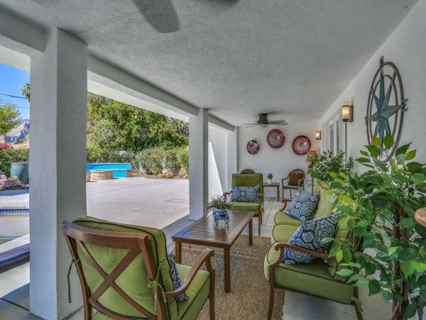 Palm Springs Home 948928