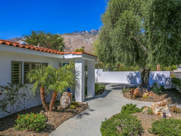 Palm Springs Home 948928