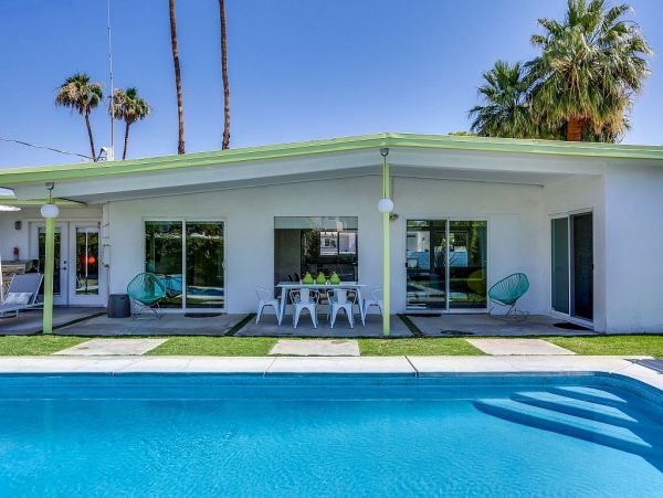 Palm Springs Home 948929