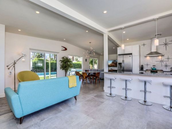 Palm Springs Home 948929