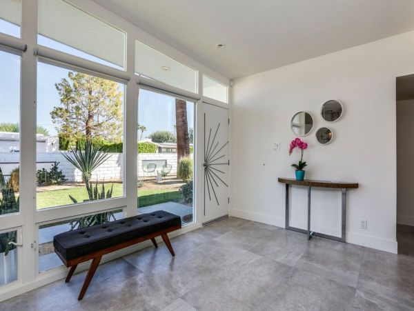 Palm Springs Home 948929