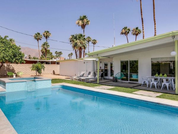 Palm Springs Home 948929