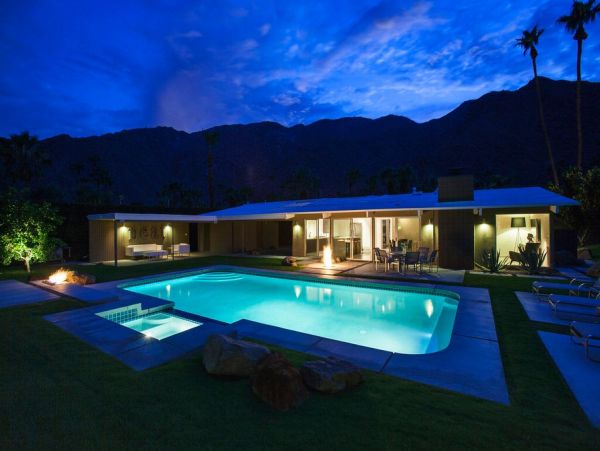 Palm Springs Home 948930