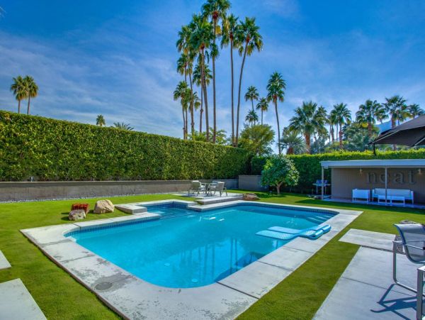 Palm Springs Home 948930