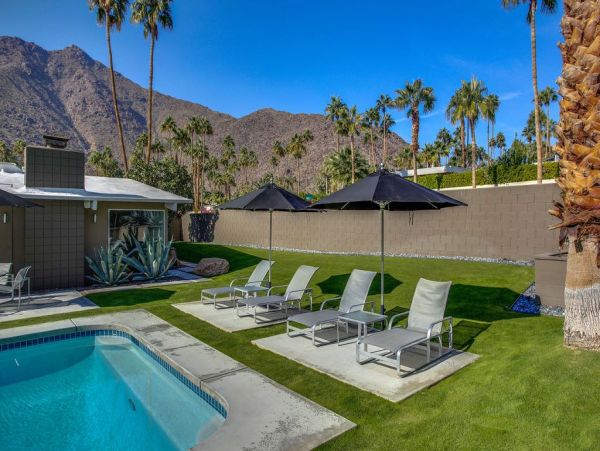 Palm Springs Home 948930