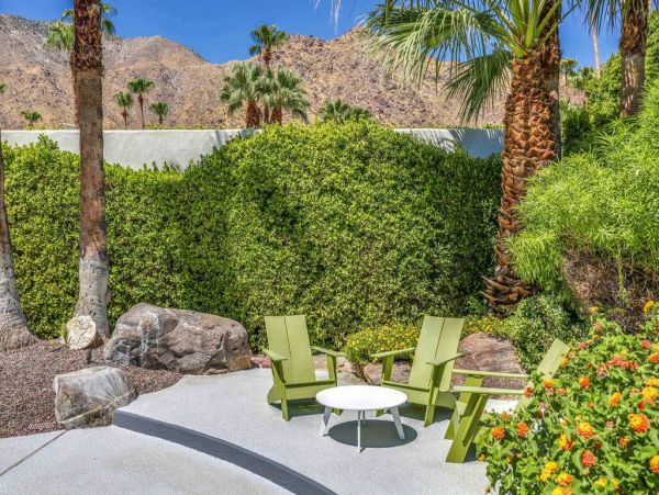 Palm Springs Home 948932
