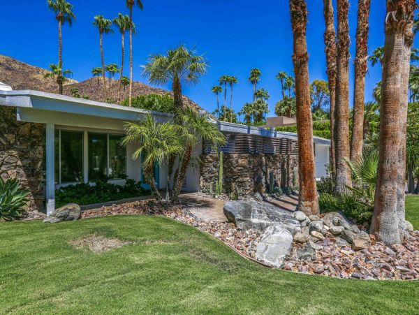 Palm Springs Home 948932