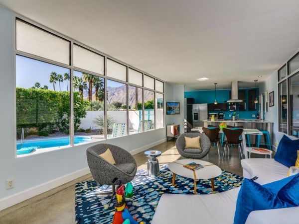 Palm Springs Home 948933