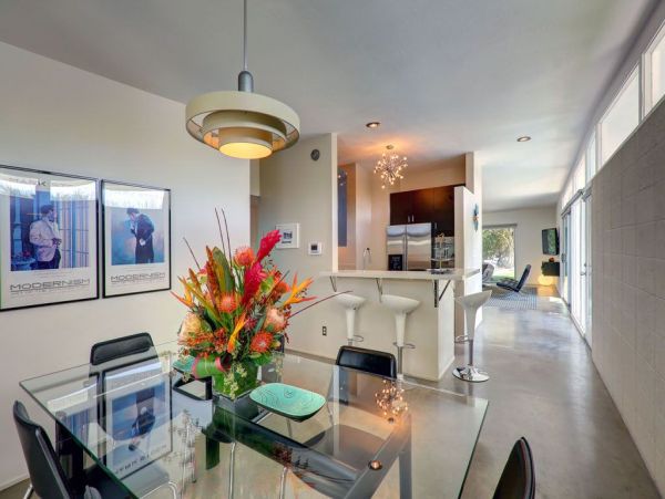 Palm Springs Home 948934