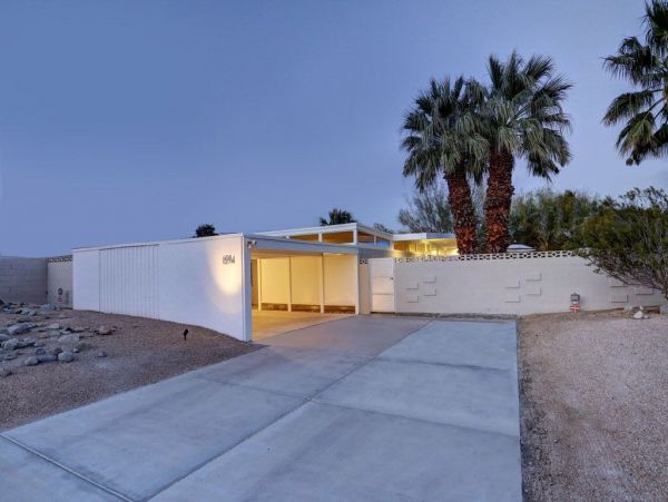 Palm Springs Home 948934