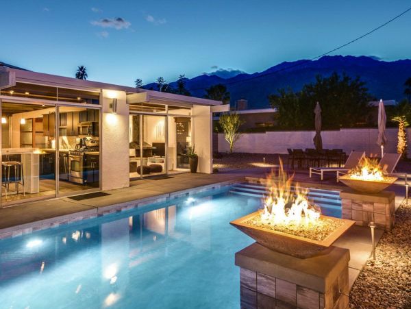 Palm Springs Home 948935