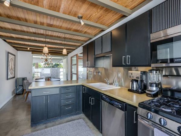 Palm Springs Home 948935