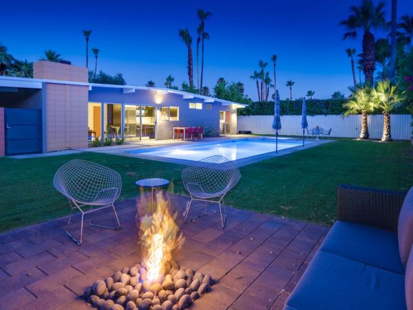 Palm Springs Home 948936