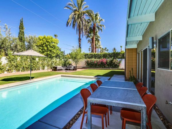 Palm Springs Home 948936