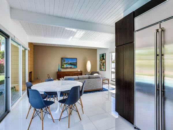 Palm Springs Home 948936