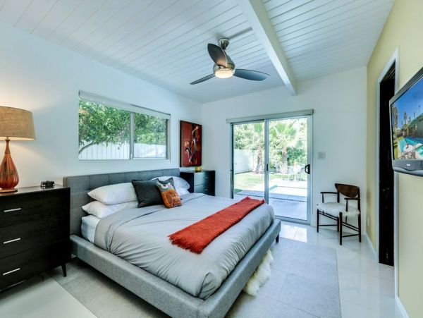 Palm Springs Home 948936