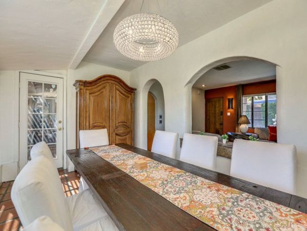 Palm Springs Home 948937