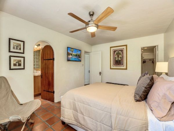 Palm Springs Home 948937