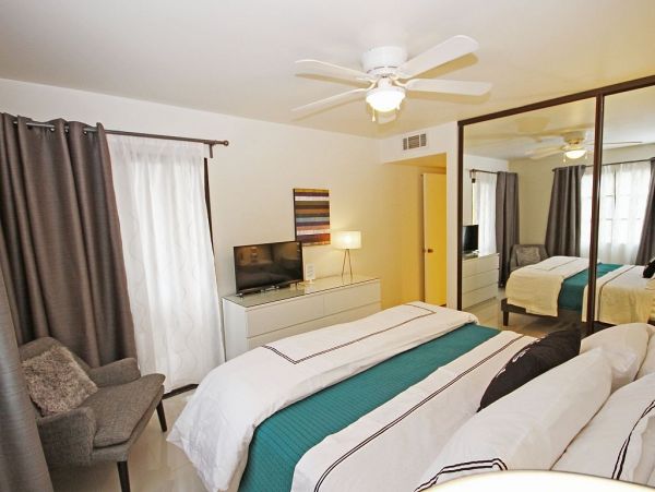 Palm Springs Home 948938