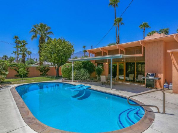 Palm Springs Home 948939