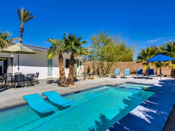 Palm Springs Home 948940