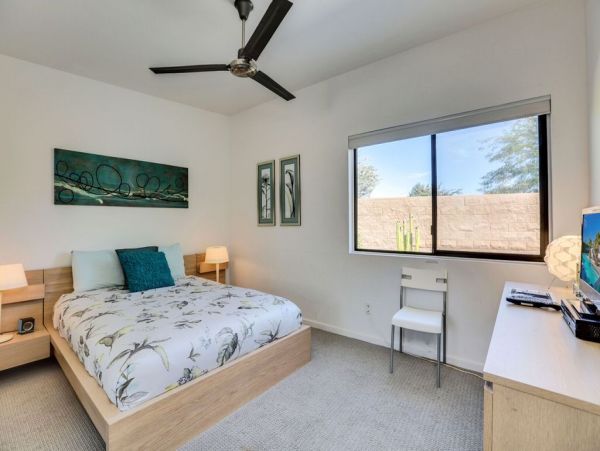 Palm Springs Home 948940