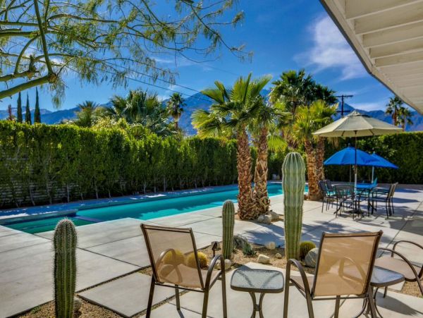 Palm Springs Home 948940