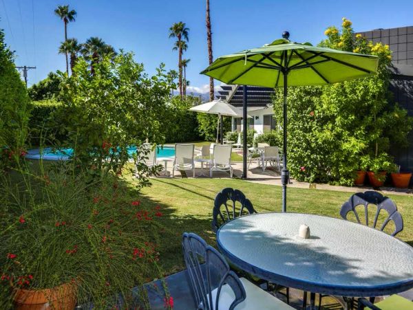Palm Springs Home 948941
