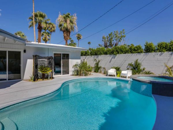 Palm Springs Home 948942