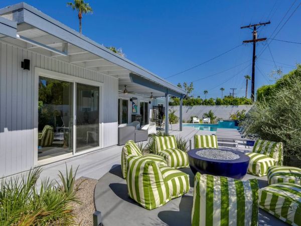 Palm Springs Home 948942
