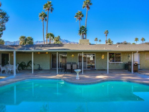 Palm Springs Home 948943
