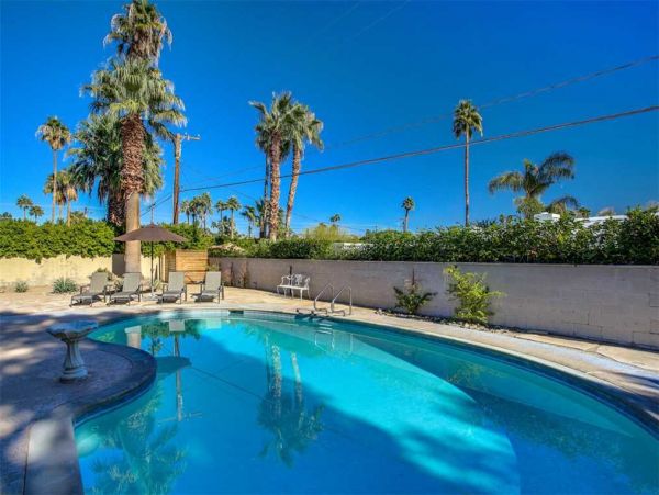 Palm Springs Home 948943