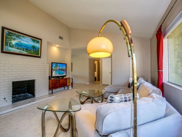 Palm Springs Home 948943