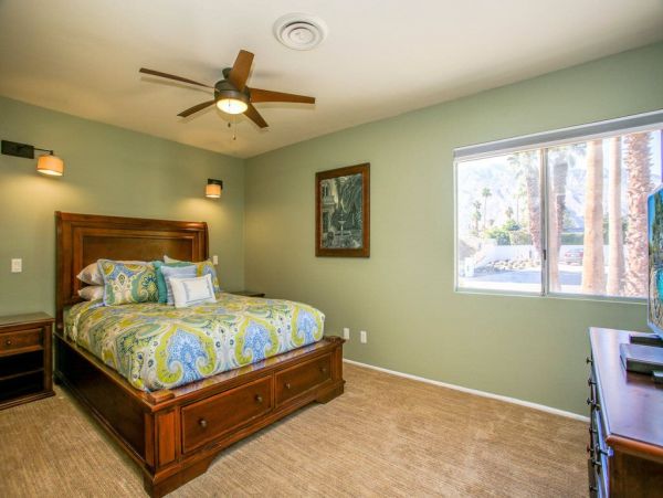Palm Springs Home 948943