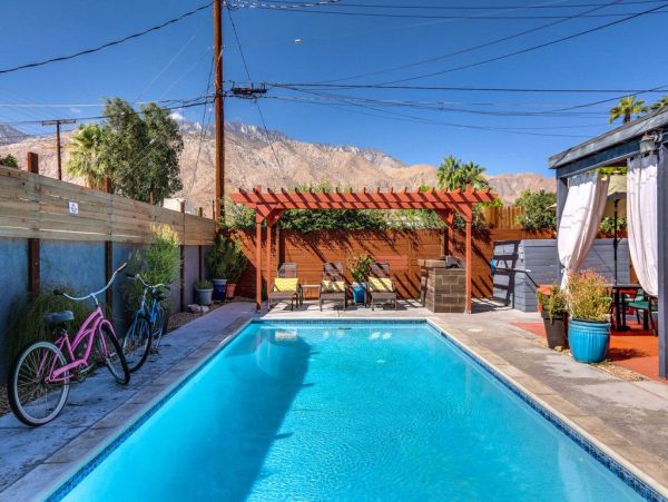Palm Springs Home 948944