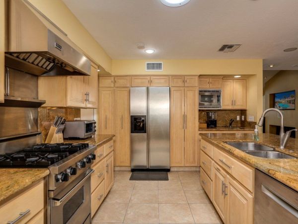 Palm Springs Home 948945