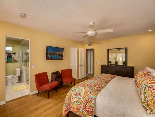 Palm Springs Home 948945