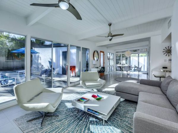 Palm Springs Home 948947
