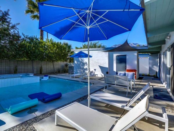 Palm Springs Home 948947