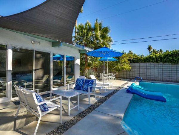 Palm Springs Home 948947