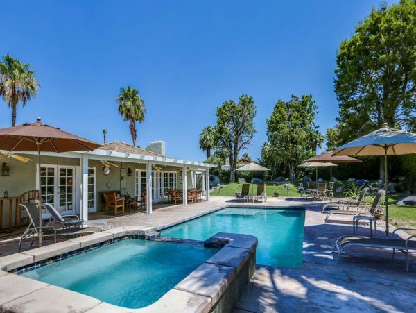 Palm Springs Home 948948