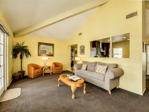 Palm Springs Home 948948