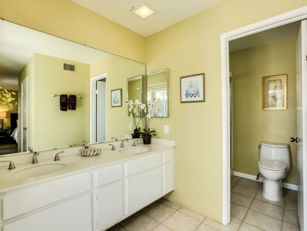 Palm Springs Home 948948