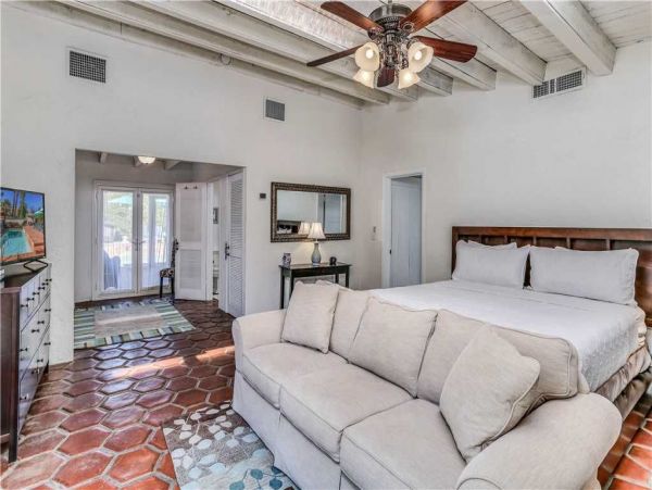 Palm Springs Home 948949