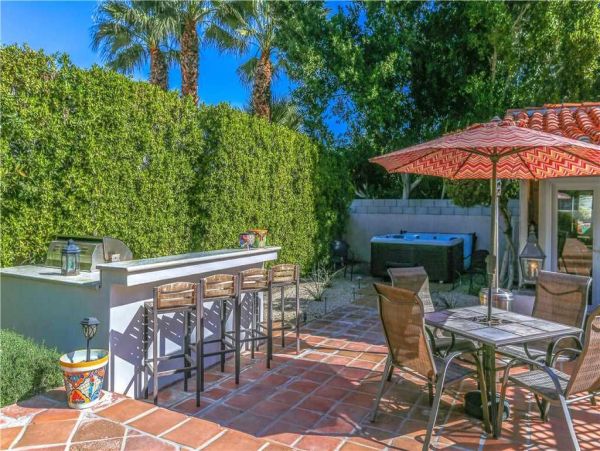 Palm Springs Home 948949