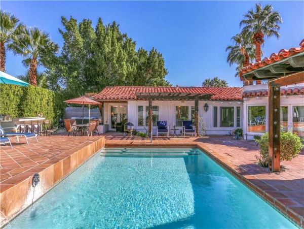 Palm Springs Home 948949