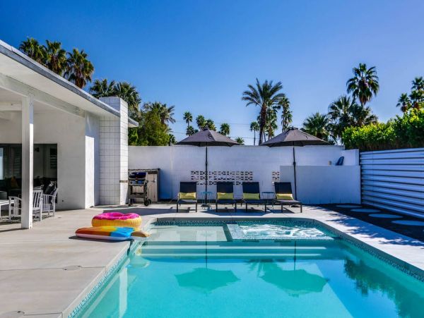 Palm Springs Home 948951