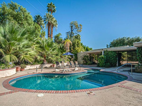 Palm Springs Home 948952