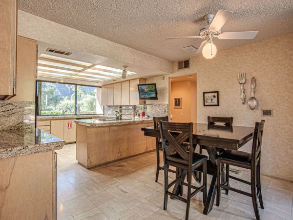 Palm Springs Home 948952