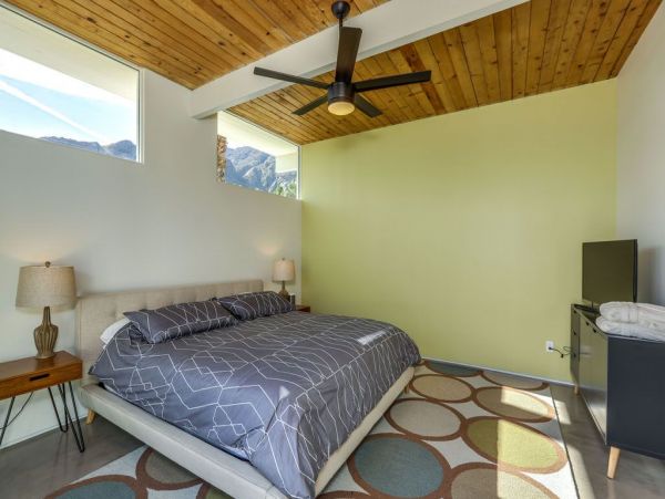 Palm Springs Home 948955